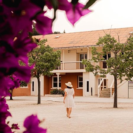 Azureva La Londe Les Maures Hotel Exterior photo