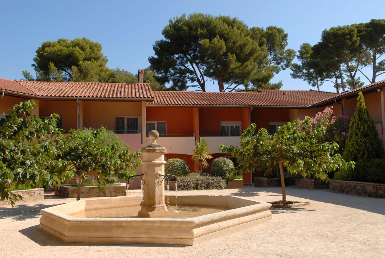 Azureva La Londe Les Maures Hotel Exterior photo