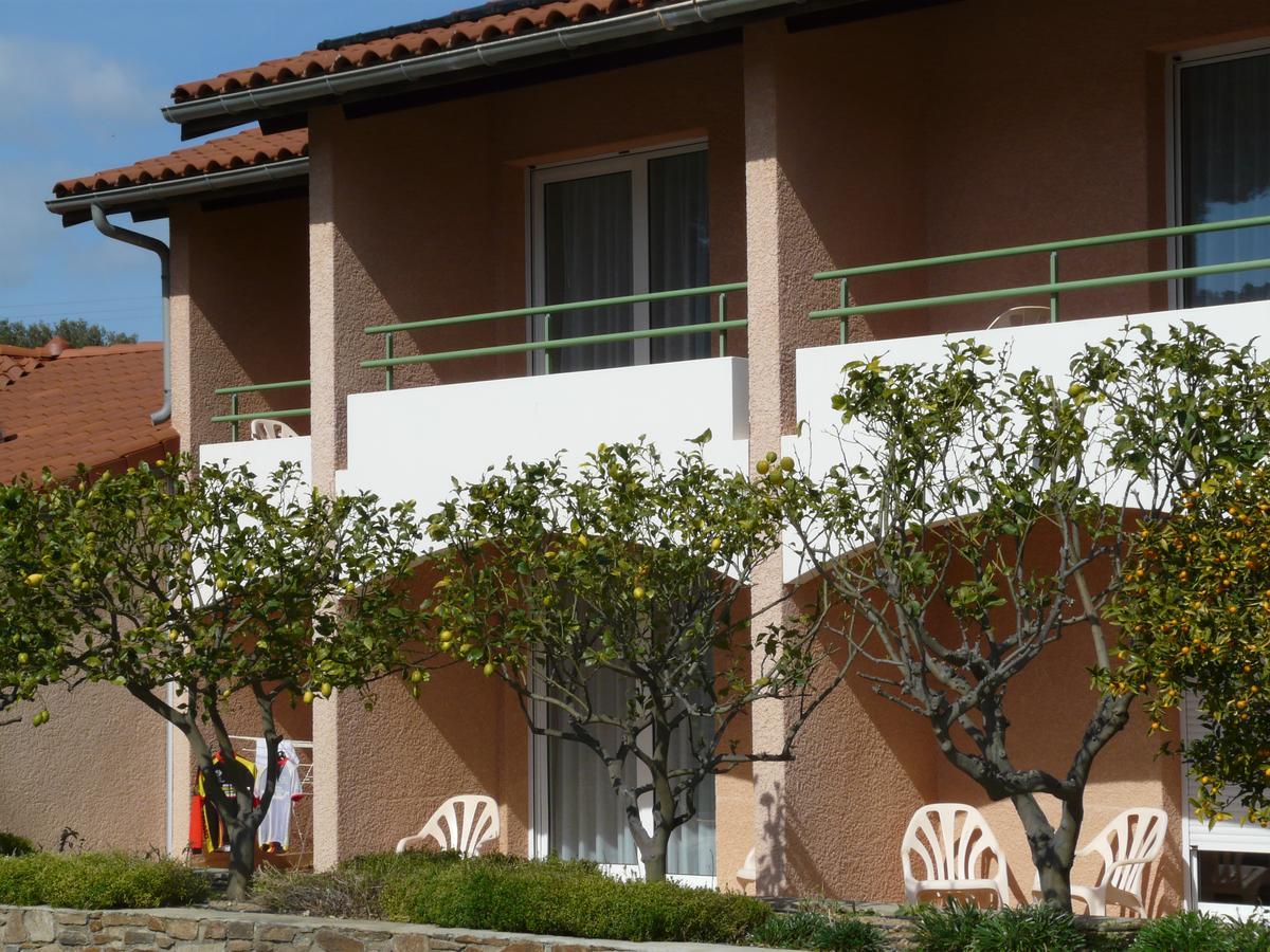 Azureva La Londe Les Maures Hotel Exterior photo